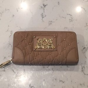 Juicy Couture Tan Wallet.